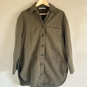 Zara khaki green button up shirt Size S